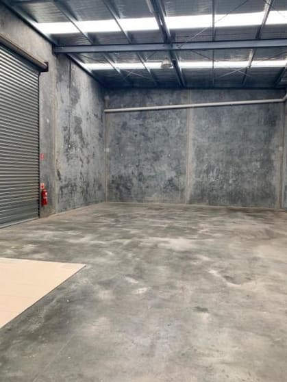 Click to view all images Unit 4/5 Katherine Drive Ravenhall VIC 3023 - Image 2