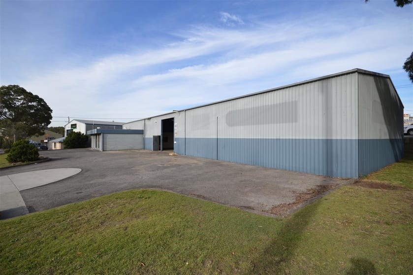Click to view all images 60 Pendlebury Road Cardiff NSW 2285 - Image 1