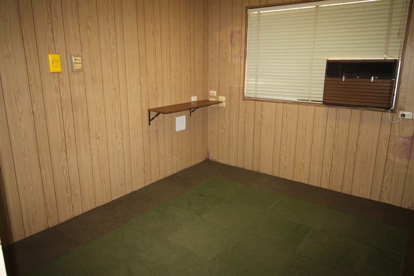 Click to view all images 32 Traders Way Mount Isa QLD 4825 - Image 2