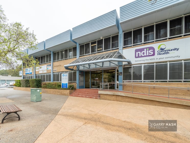 Click to view all images Suite 3/90-100 Ovens Street Wangaratta VIC 3677 - Image 3