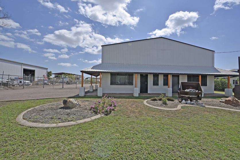 Click to view all images 4 Butler Place Holtze NT 0829 - Image 1