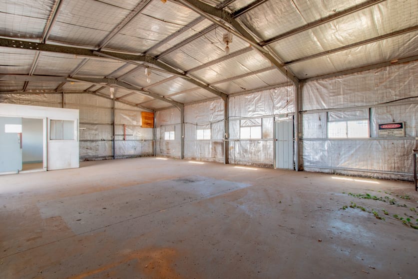 Click to view all images 28 Richardson Road Mount Isa QLD 4825 - Image 2
