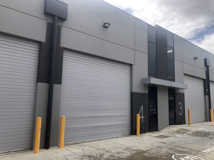 Click to view all images 4/72 Logistics Street Keilor Park VIC 3042 - Image 2