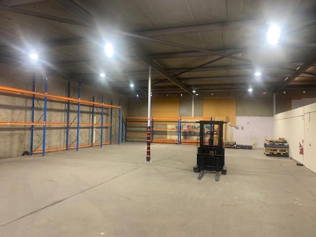 Click to view all images Unit 3/92-94 Gladstone Street Fyshwick ACT 2609 - Image 2