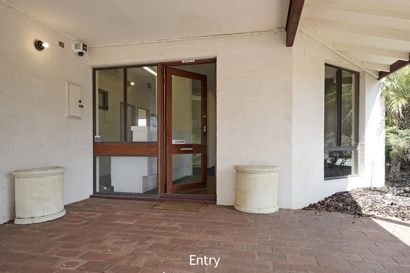 Click to view all images 1/68 Petra Street Palmyra WA 6157 - Image 2