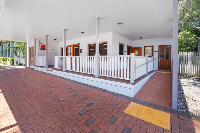 Click to view all images 5 Shore Street East Cleveland QLD 4163 - Image 3