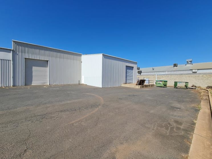 Click to view all images 5-7 Hawthorn Street Dubbo NSW 2830 - Image 3