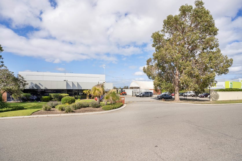 Click to view all images 9 Mumford Place Balcatta WA 6021 - Image 2