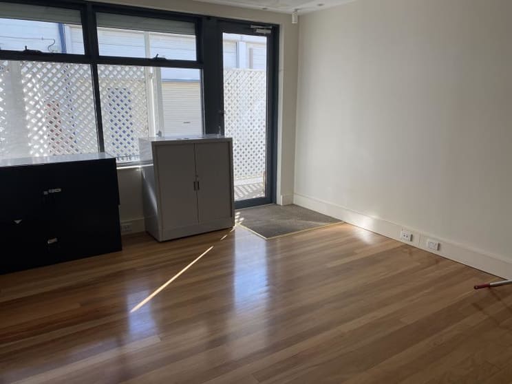 Click to view all images Shop 1/25 Yallourn Street Fyshwick ACT 2609 - Image 3