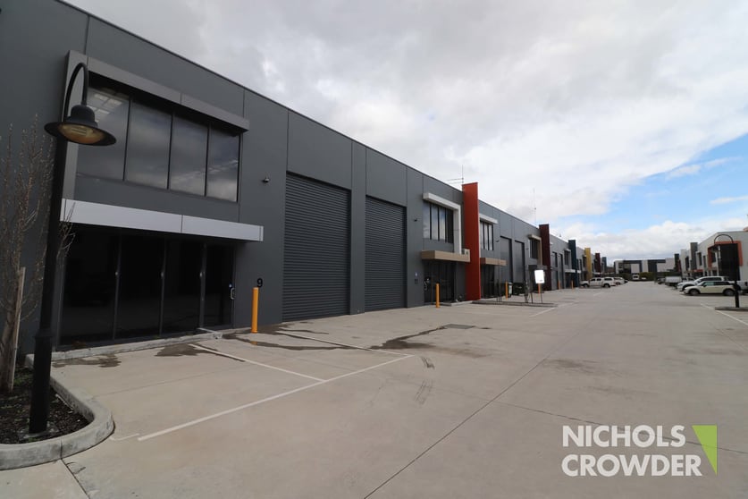 Click to view all images 9 Optic Way Carrum Downs VIC 3201 - Image 2