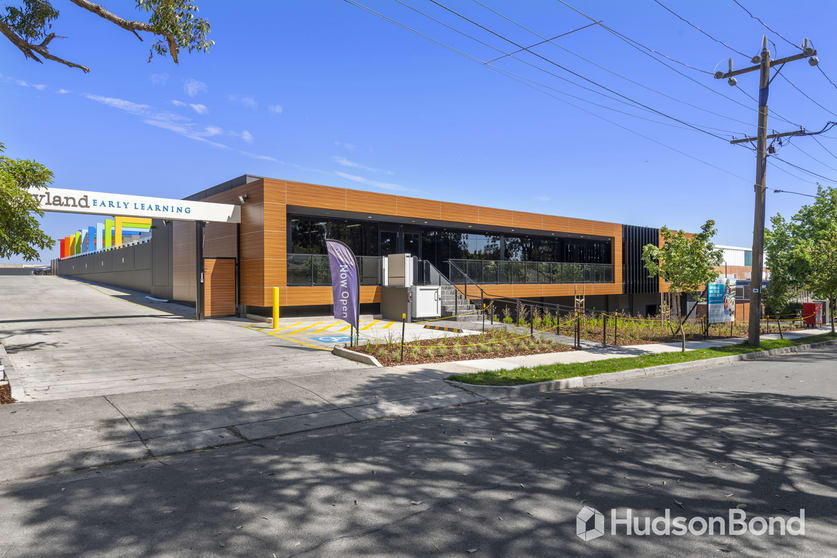 Click to view all images 3/14 Simla Street Mitcham VIC 3132 - Image 1