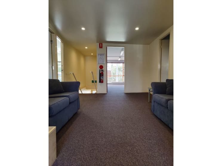 Click to view all images Offices 4-7/3078 Surfers Paradise Boulevard Surfers Paradise QLD 4217 - Image 3