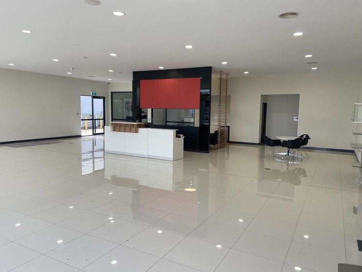 Click to view all images 1 & 2/56 Bourke Street Dubbo NSW 2830 - Image 2