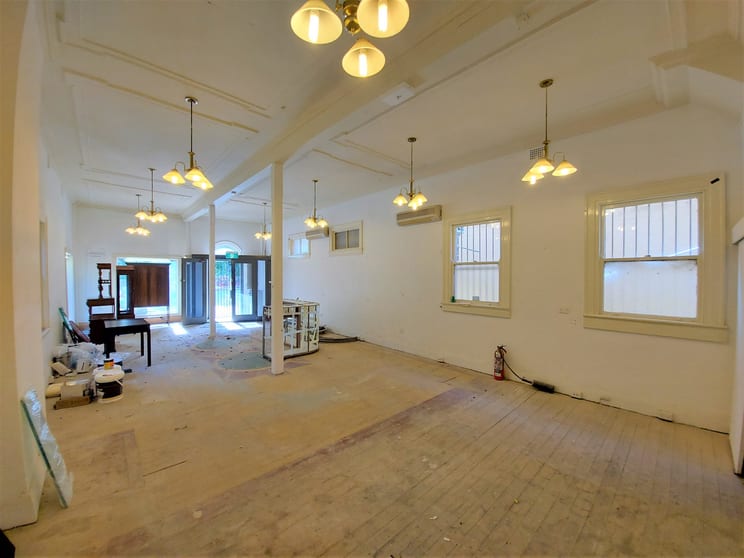 Click to view all images 66 Katoomba Street Katoomba NSW 2780 - Image 2