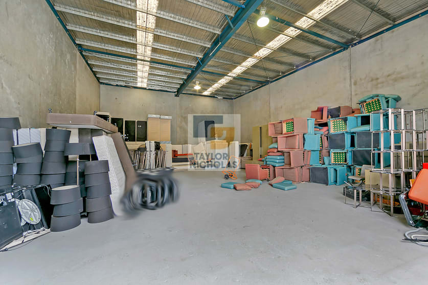 Click to view all images 4/51 Holbeche Road Arndell Park NSW 2148 - Image 2