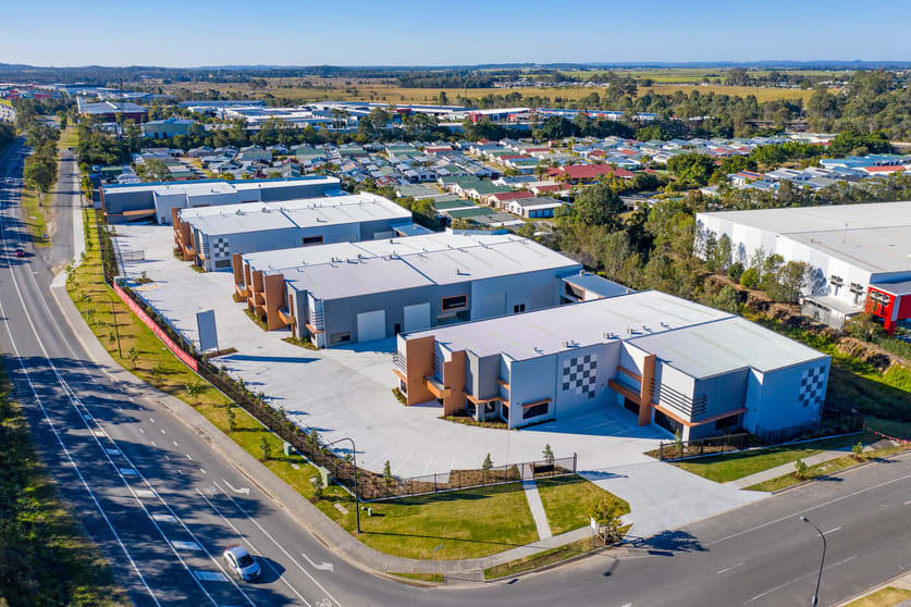 Click to view all images 3/214-224 Lahrs Road Ormeau QLD 4208 - Image 2