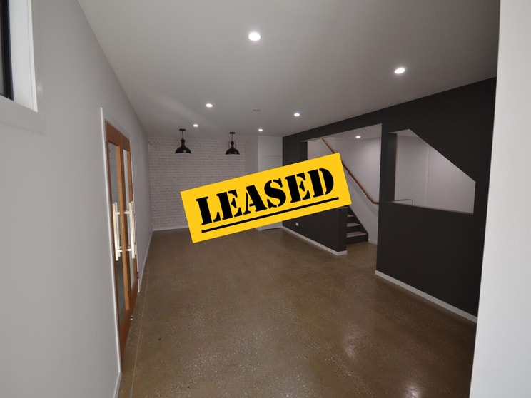 Click to view all images Burleigh Heads QLD 4220 - Image 1