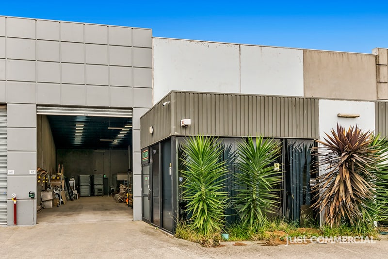 Click to view all images 4/73 Main Road Clayton VIC 3168 - Image 2