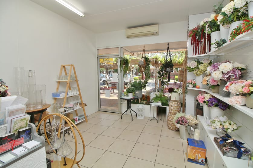 Click to view all images 224a Banna Avenue Griffith NSW 2680 - Image 2