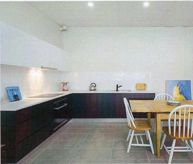 Click to view all images Oxley QLD 4075 - Image 3