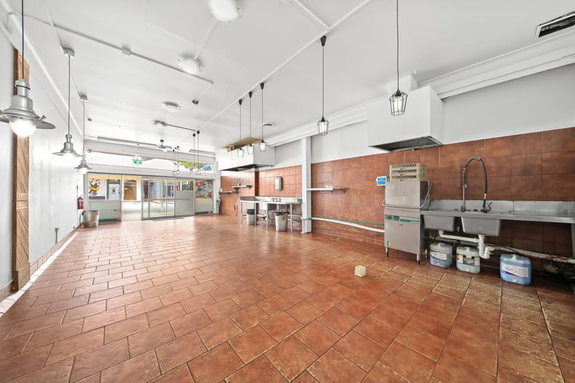 Click to view all images 19 Cronulla Street Cronulla NSW 2230 - Image 2