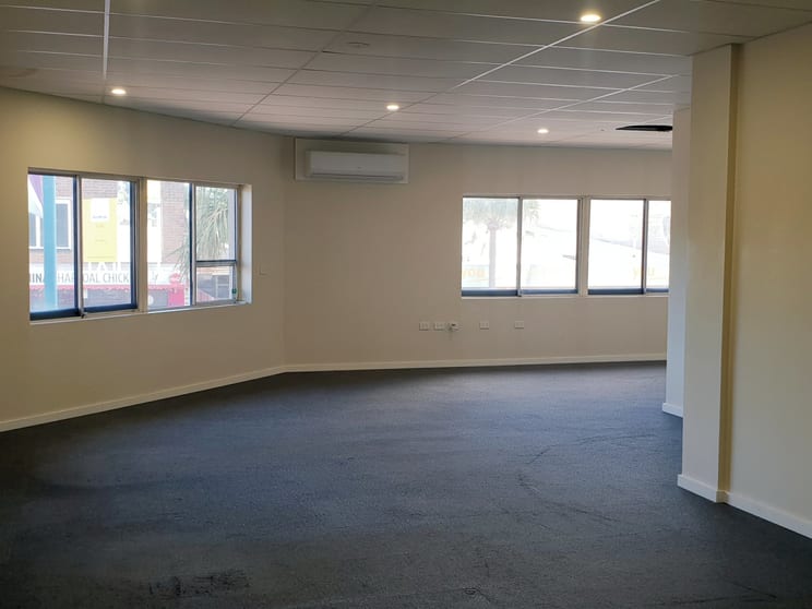 Click to view all images 2/322-326 West Street Umina Beach NSW 2257 - Image 2
