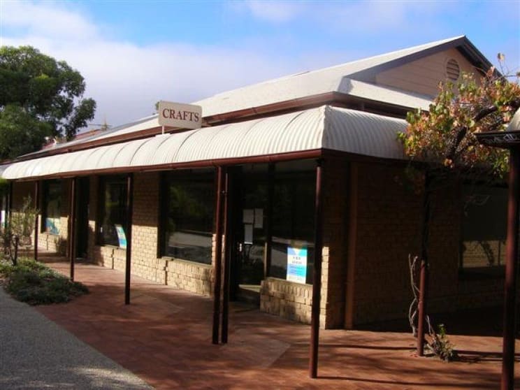 Click to view all images Tenancy/4 Christie Way Aberfoyle Park SA 5159 - Image 1