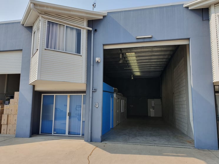 Click to view all images 4/36 Premier Circuit Warana QLD 4575 - Image 2