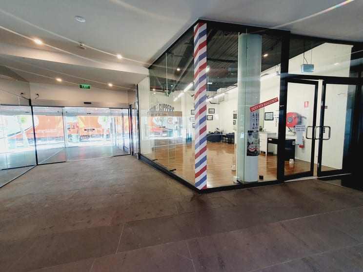 Click to view all images 1RC/757 Bourke Street Docklands VIC 3008 - Image 1