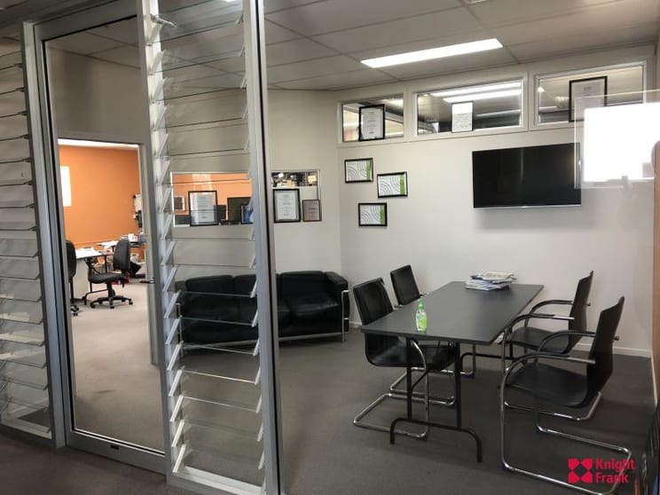 Click to view all images Part Shop 30/269 Lake Albert Road Wagga Wagga NSW 2650 - Image 2