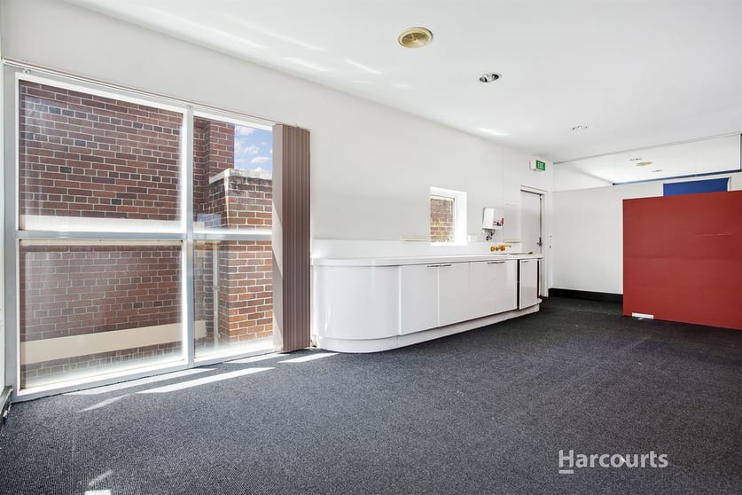 Click to view all images Suite 1/111-113 Wilson Street Burnie TAS 7320 - Image 3