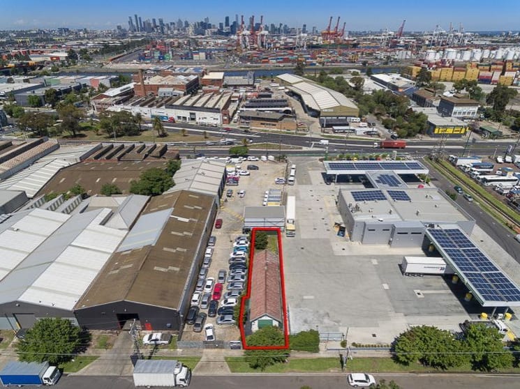 Click to view all images 149A Cowper Street Footscray VIC 3011 - Image 1