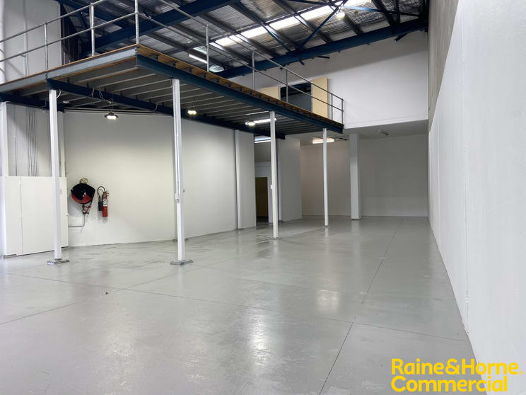 Click to view all images 3/1 Jabez Street Marrickville NSW 2204 - Image 3