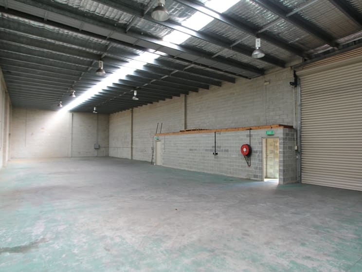 Click to view all images 5/18 Frost Road Campbelltown NSW 2560 - Image 3