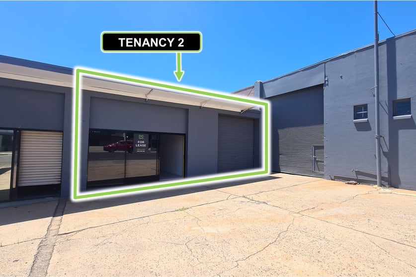 Click to view all images 2/94a Mort Street Toowoomba QLD 4350 - Image 1