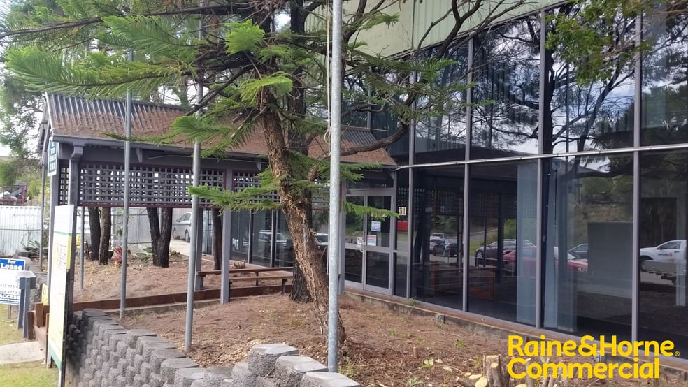 31 Demand Avenue Arundel QLD 4214 - Image 2