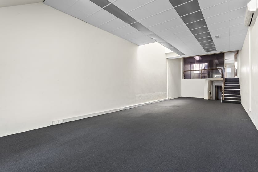 Click to view all images 627 Nicholson Street Carlton North VIC 3054 - Image 3