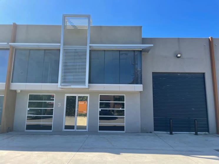 Click to view all images Unit 3/125 Highbury Road Burwood VIC 3125 - Image 1