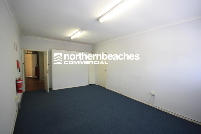 Click to view all images Newport NSW 2106 - Image 3
