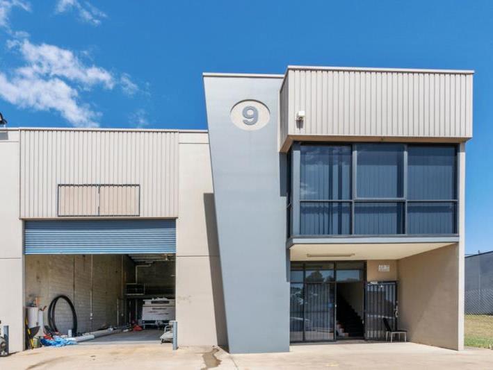Click to view all images Wetherill Park NSW 2164 - Image 1