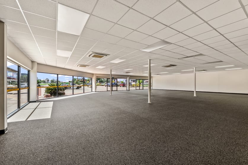 Click to view all images 7&8/5 McKenzie Place Yarrawonga NT 0830 - Image 3