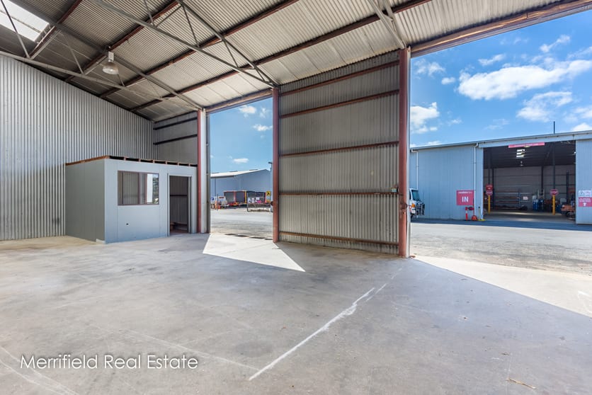 Click to view all images 2/209 Chester Pass Road Milpara WA 6330 - Image 3