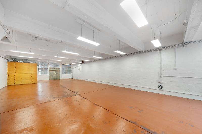 Click to view all images 34-36 Little LaTrobe Street Melbourne VIC 3000 - Image 3