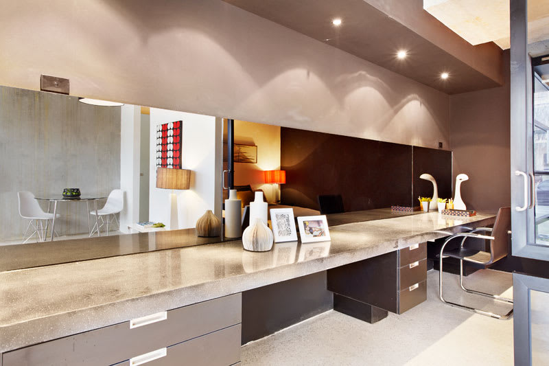 Click to view all images Ground/115 Wellington st St Kilda VIC 3182 - Image 3