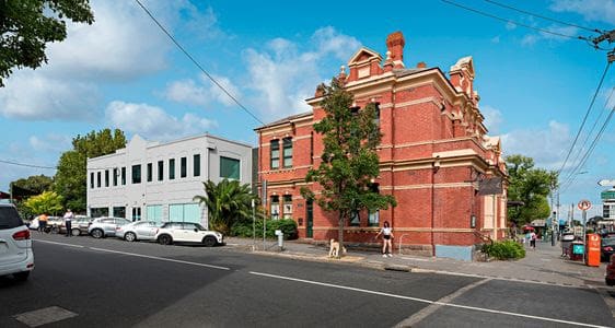 Click to view all images 1B Riddell Parade Elsternwick VIC 3185 - Image 1