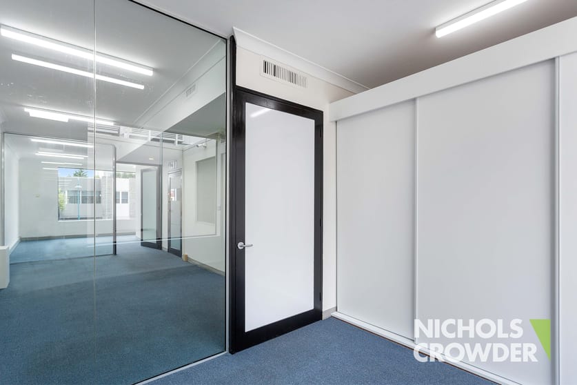 Click to view all images 4/2-8 St Andrews Street Brighton VIC 3186 - Image 3