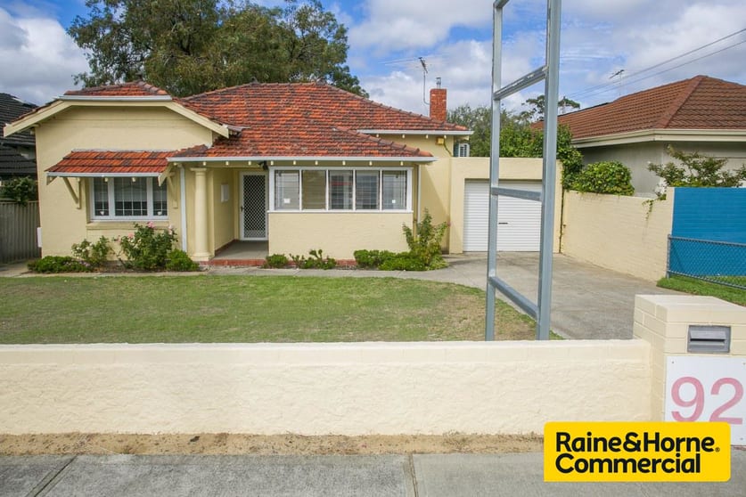 Click to view all images 92 Harborne Street Wembley WA 6014 - Image 2