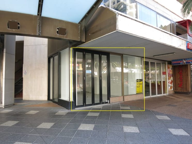 Click to view all images G18/3197 Surfers Paradise Boulevard Surfers Paradise QLD 4217 - Image 1