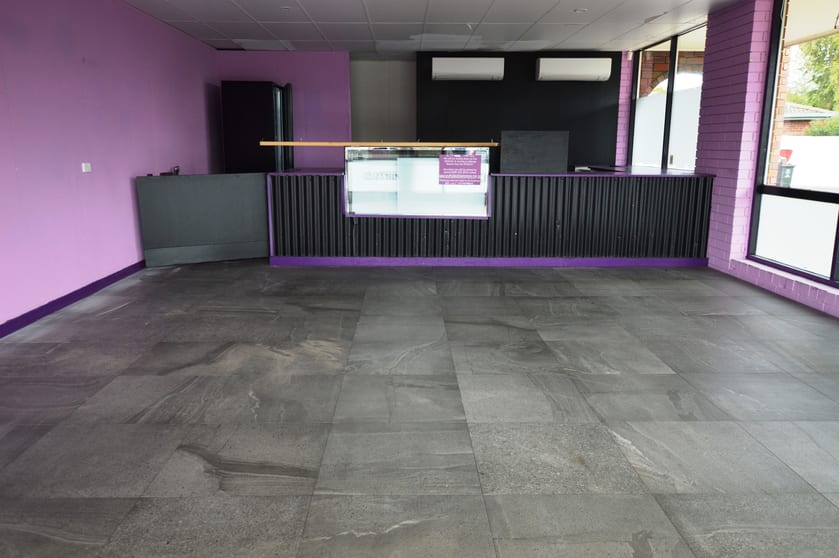 Click to view all images 7/77 Collins Parade (corner Lea Street) Hackham SA 5163 - Image 2