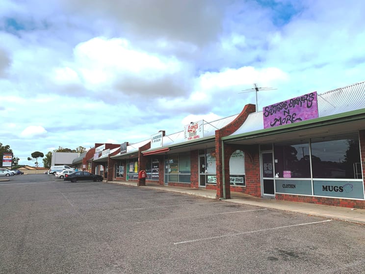Click to view all images 7/77 Collins Parade (corner Lea Street) Hackham SA 5163 - Image 3